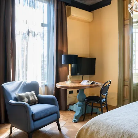 Boutique Trompenberg מלון 3*