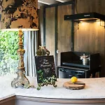Boutique Trompenberg