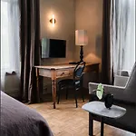 Boutique Trompenberg 3* 힐베르쉼