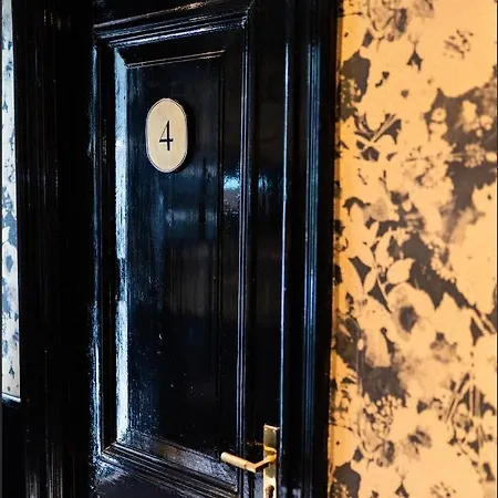 Boutique Trompenberg Otel Hilversum
